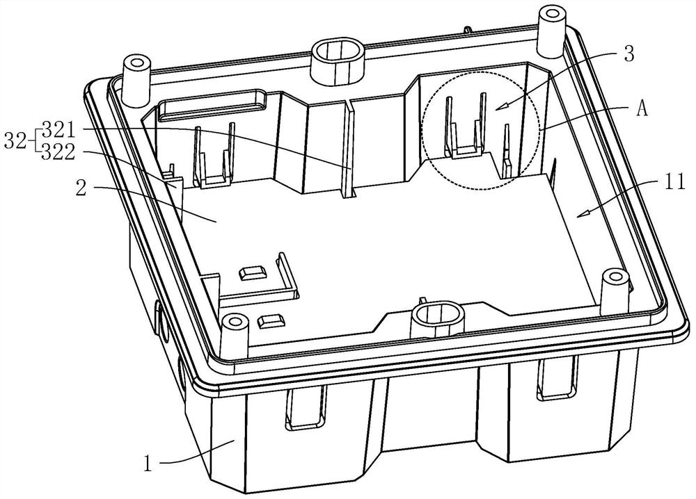 Fixing structure for circuit board in junction box