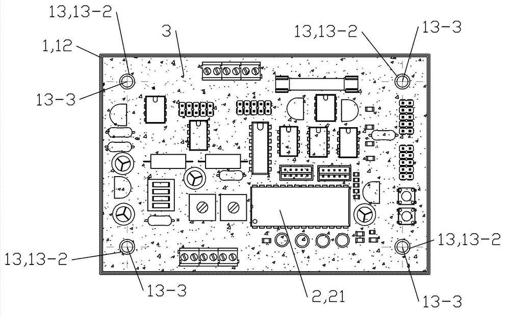 Circuit device and circuit-board protecting box thereof