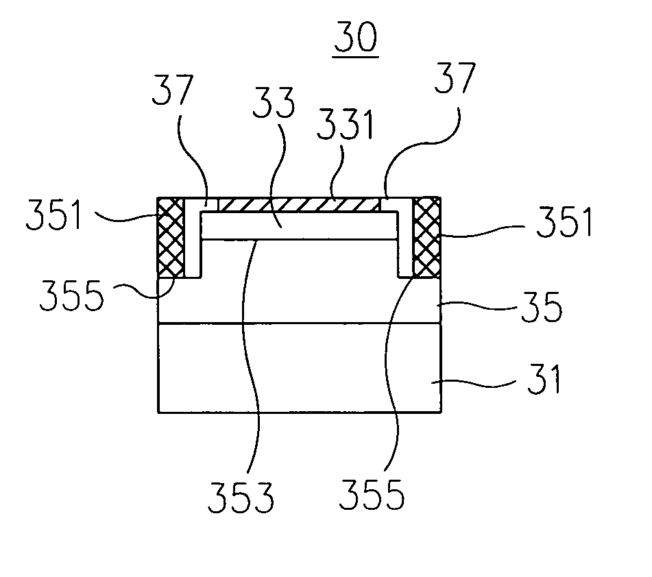 Light-emitting device with enlarged area of active luminescence region