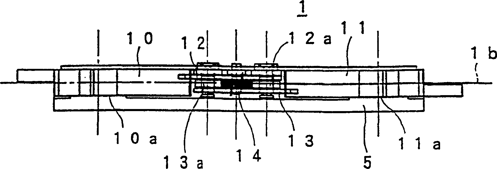 Yarn carrier of weft knitting device
