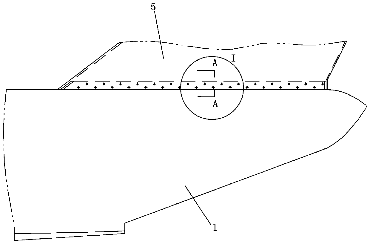 A connection structure of an all-composite ground-effect wing ship