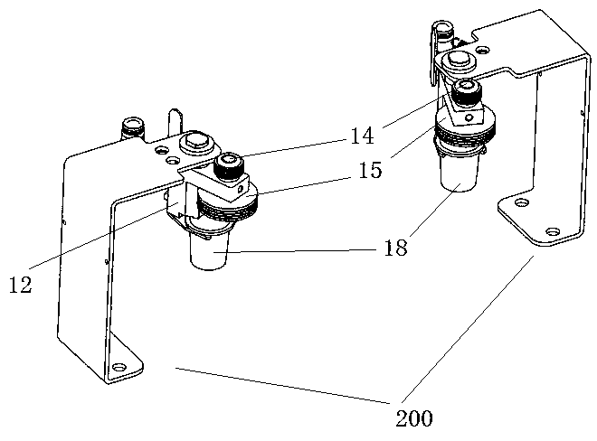 Glue rolling and paper coating device and packaging method for firework packaging line