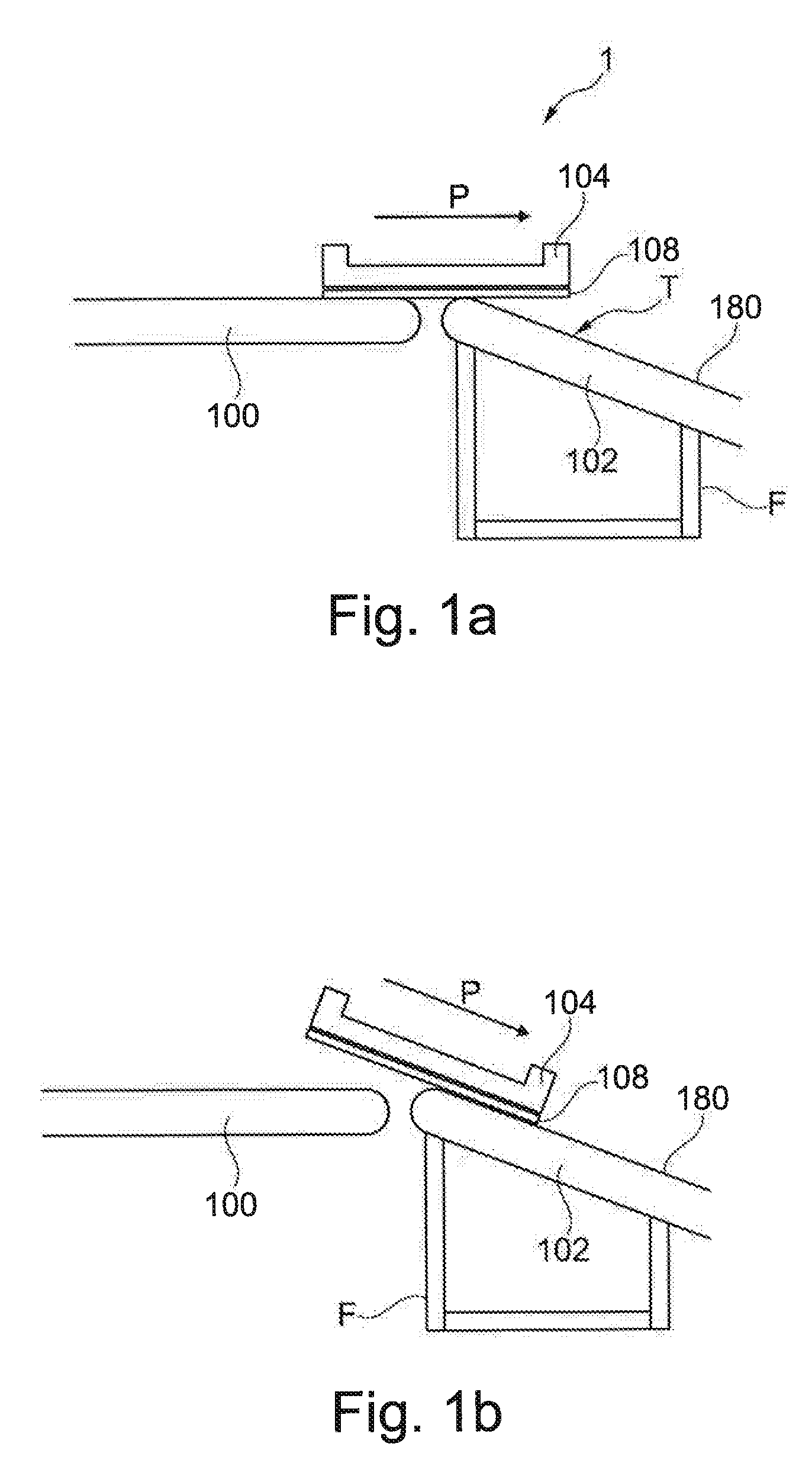 Conveyor system for transporting items