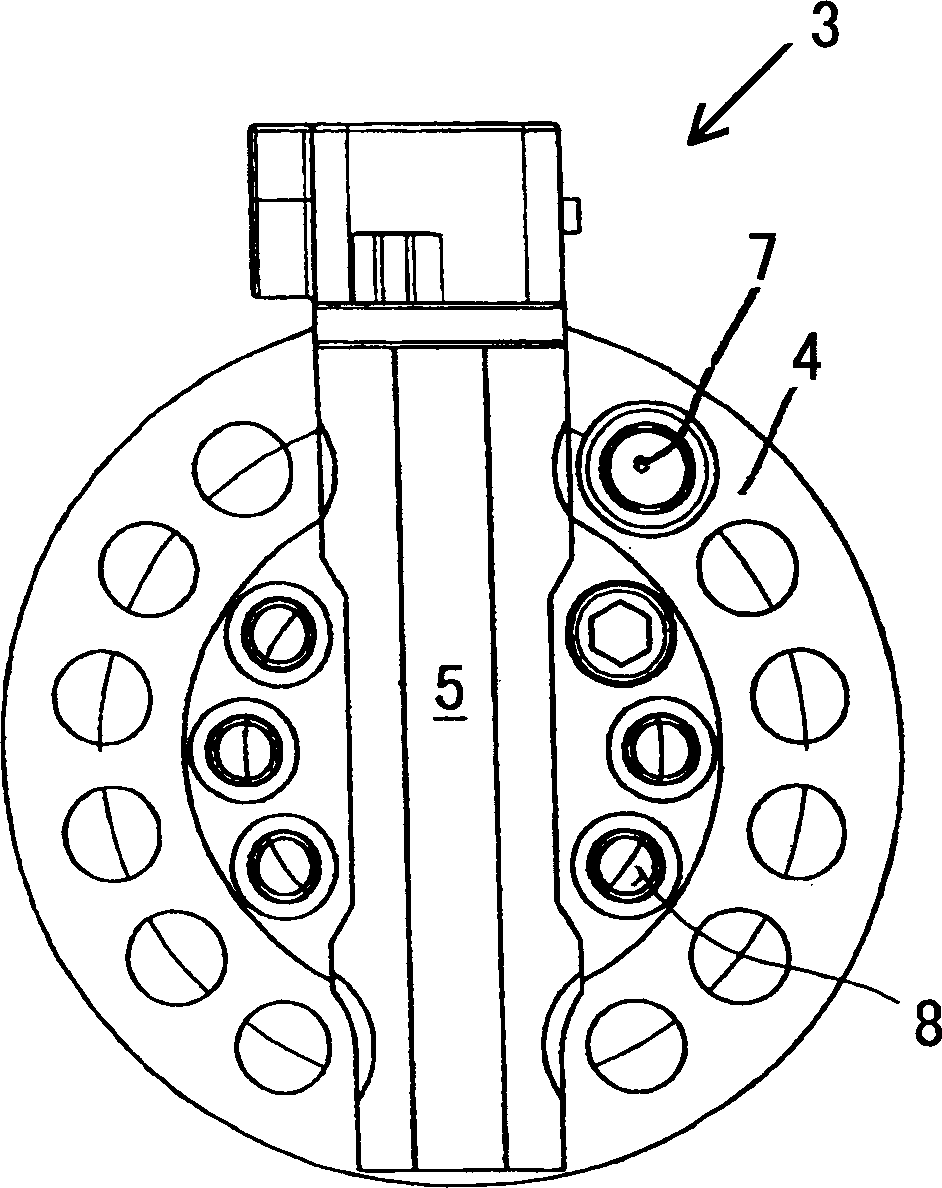 Fuel supply equipment comprising a accumulation pipe recur to accumulation cover blocking