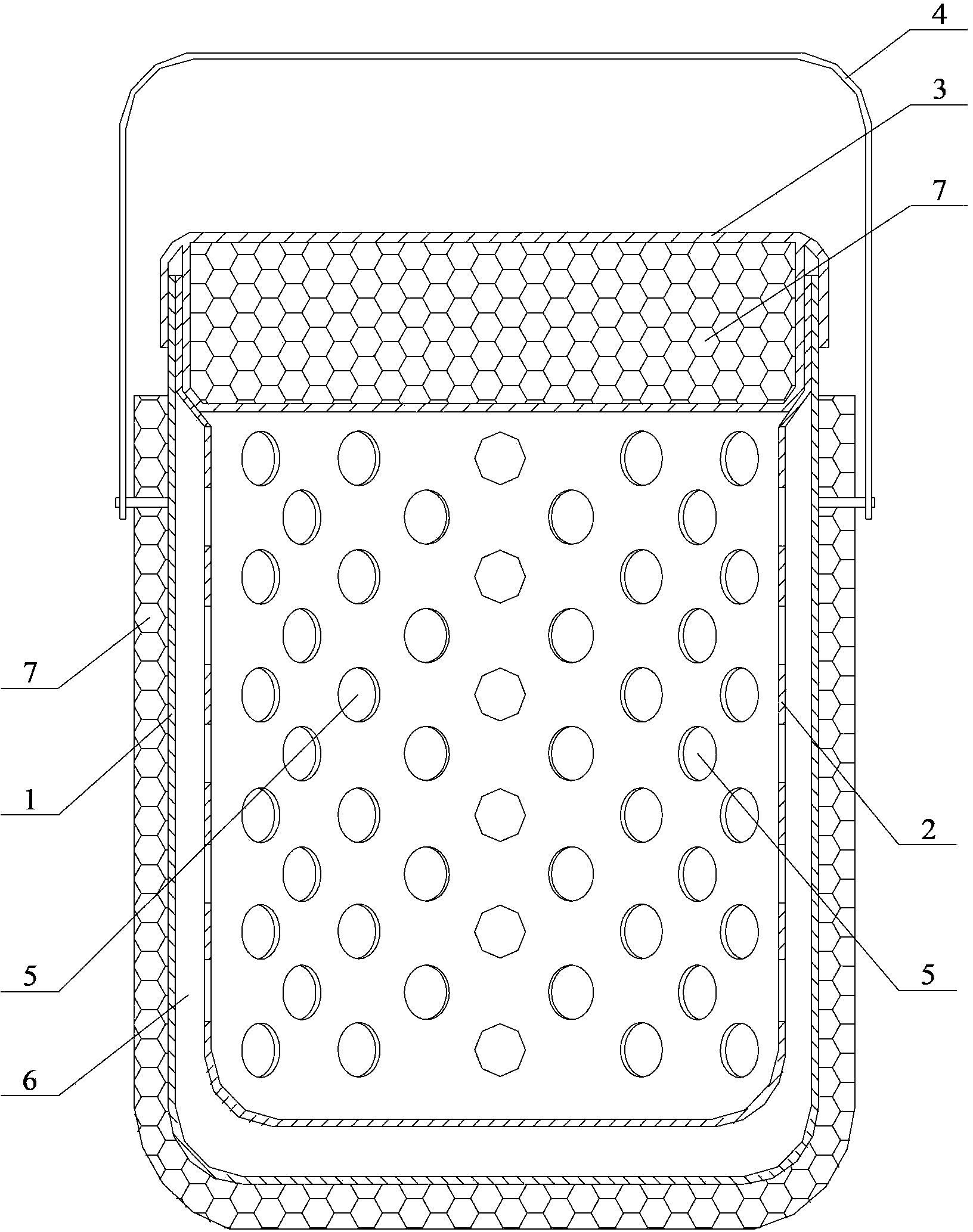 Blood transportation device capable of preventing severe oscillation