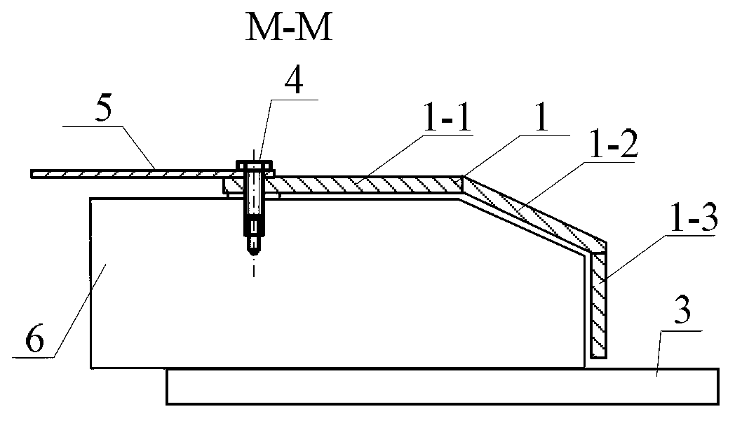 Split piano type shielding device on end part of steam-turbine generator