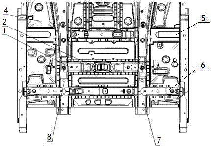 An automobile transmission shaft mounting and fixing structure