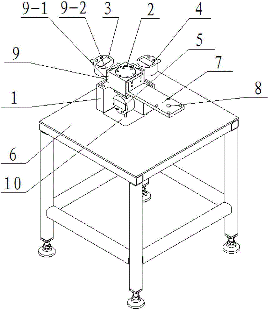 Simple robot precision detecting device and method