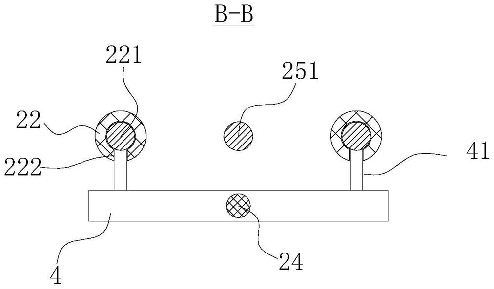 Hydraulic machine feeding device based on mechanical arm and using method