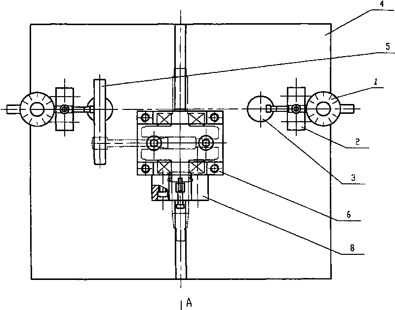 Timing angle detecting device for crankshaft assembly chain wheel