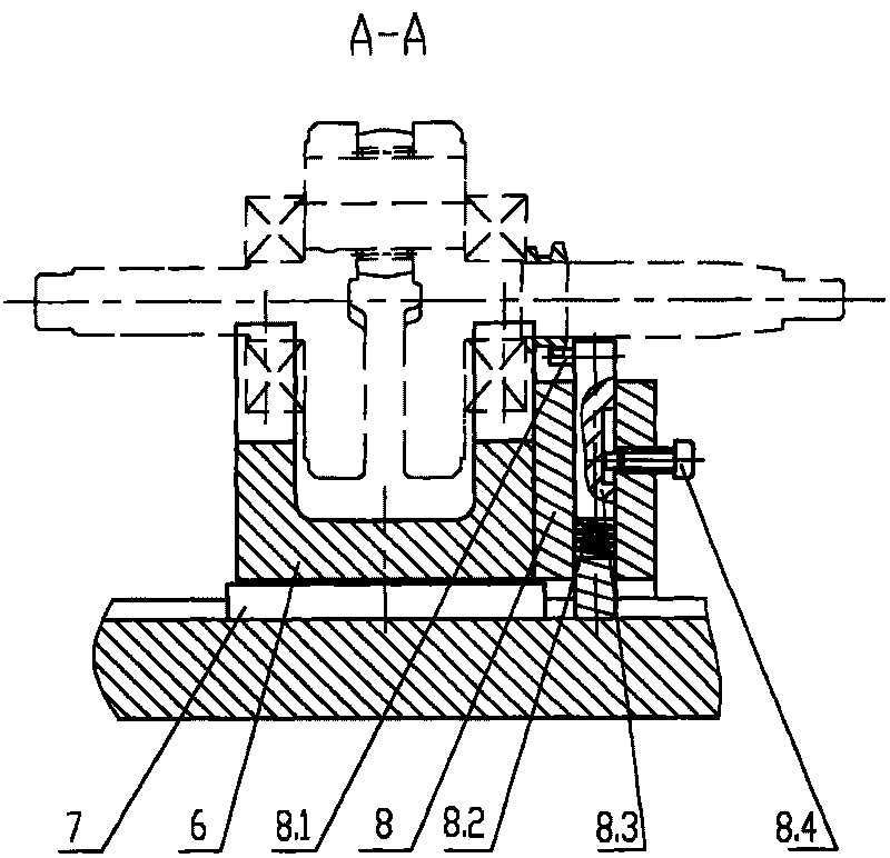 Timing angle detecting device for crankshaft assembly chain wheel