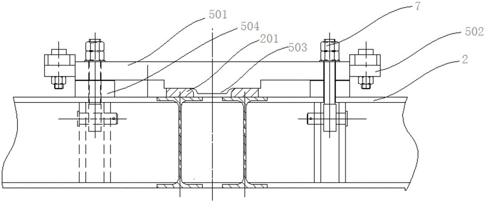 Roller replacing device and method for replacing in-furnace roller components