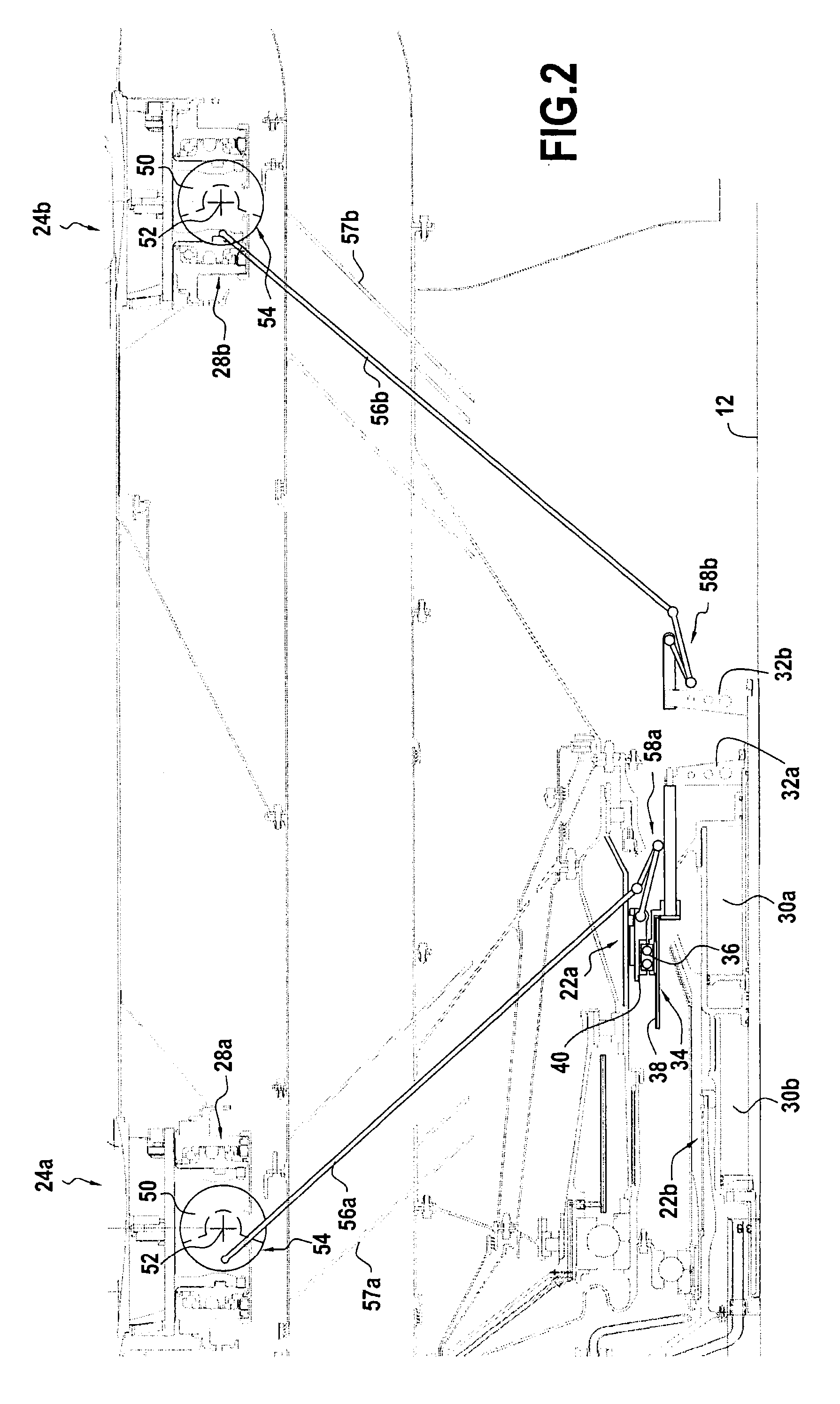 Counterweight-based device for controlling the orientation of fan blades of a turboprop engine