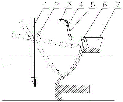 Curved-surface grid trash remover with adjustable grid bar intervals