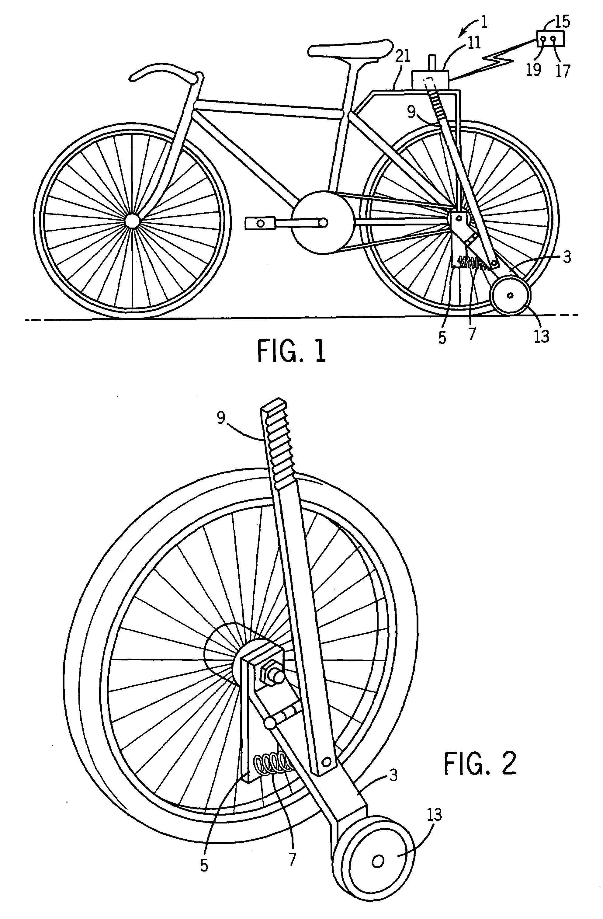 Bicycle training aid with dynamically deployable balancing features
