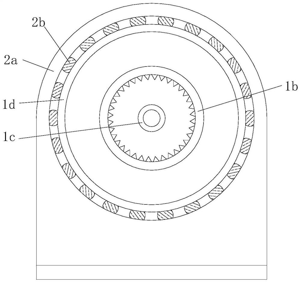 A food frying pan structure that realizes pot body turning by electric control