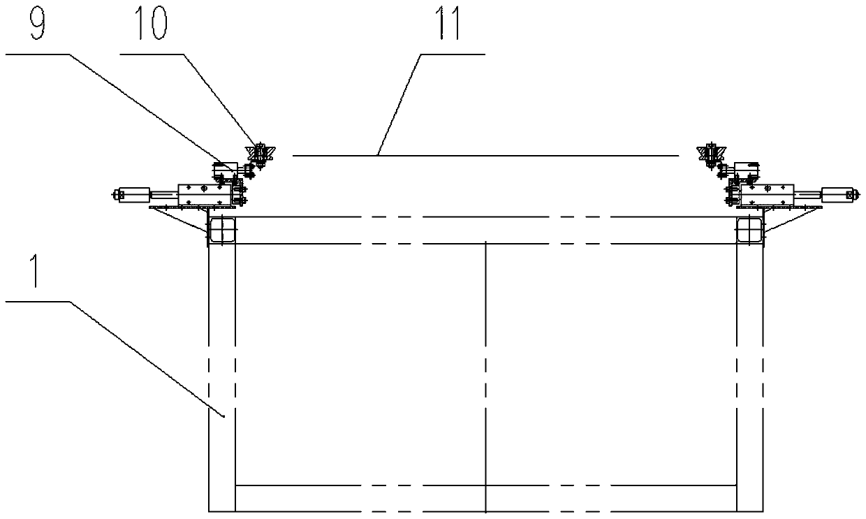 Positioning mechanism for continuous code spraying of aluminum plate