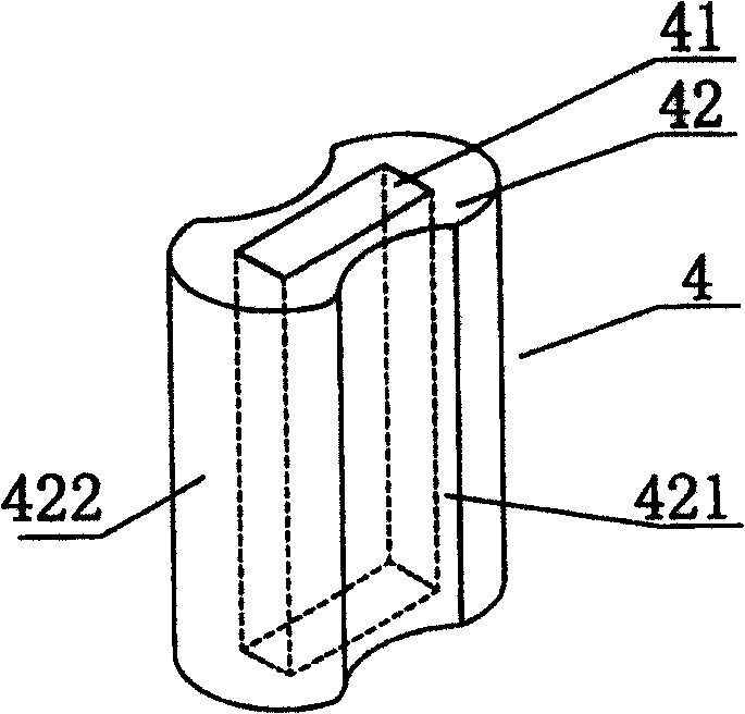 Hot melt isolater and decorative lamp using seid isolater and its manufacturing method