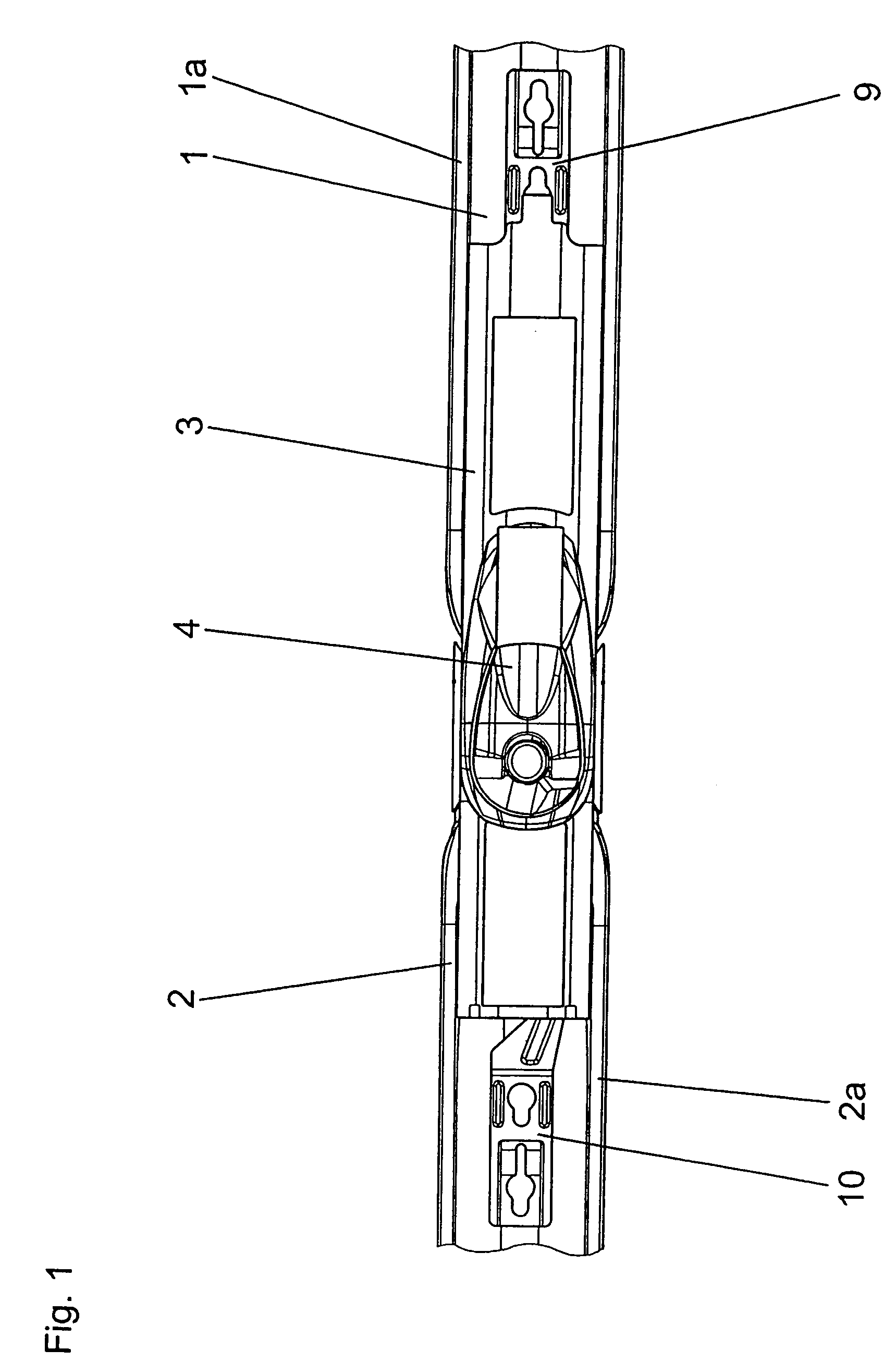 Arrangement for longitudinal adjustment of two binding jaws of a ski binding