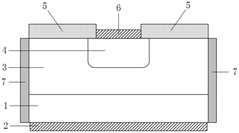Delayed avalanche semiconductor device for inhibiting fringe electric field