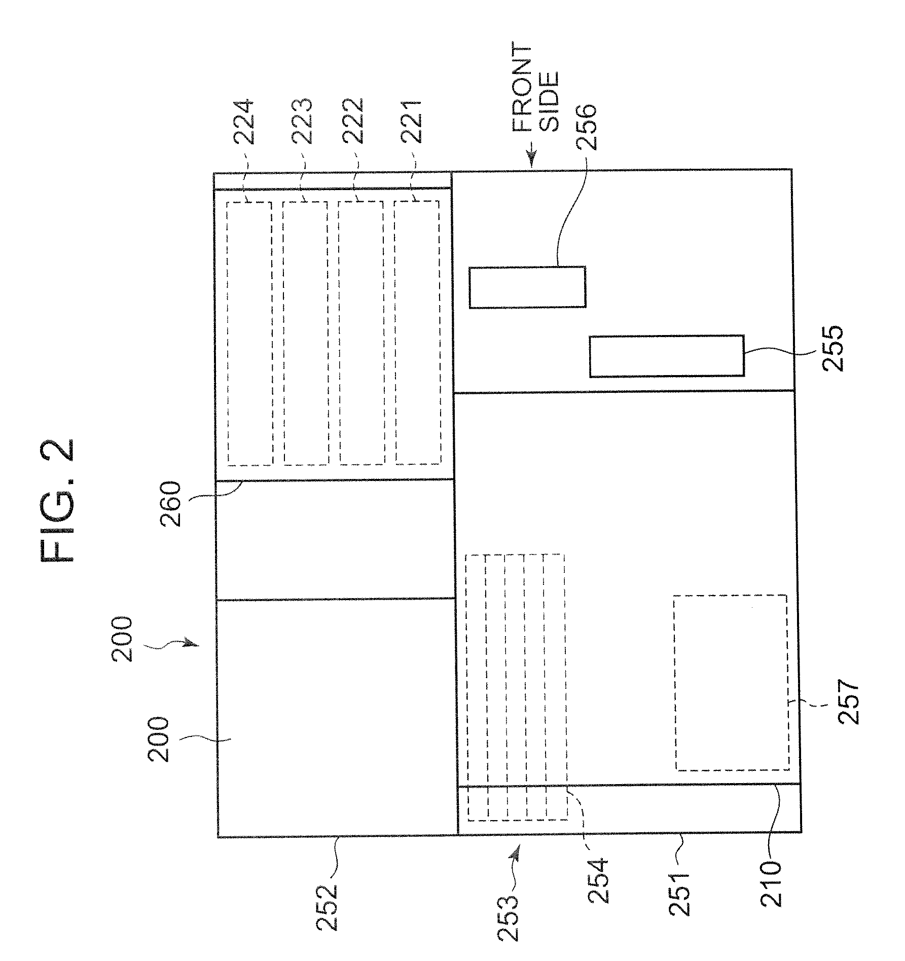 Electronic apparatus and sound insulating method thereof