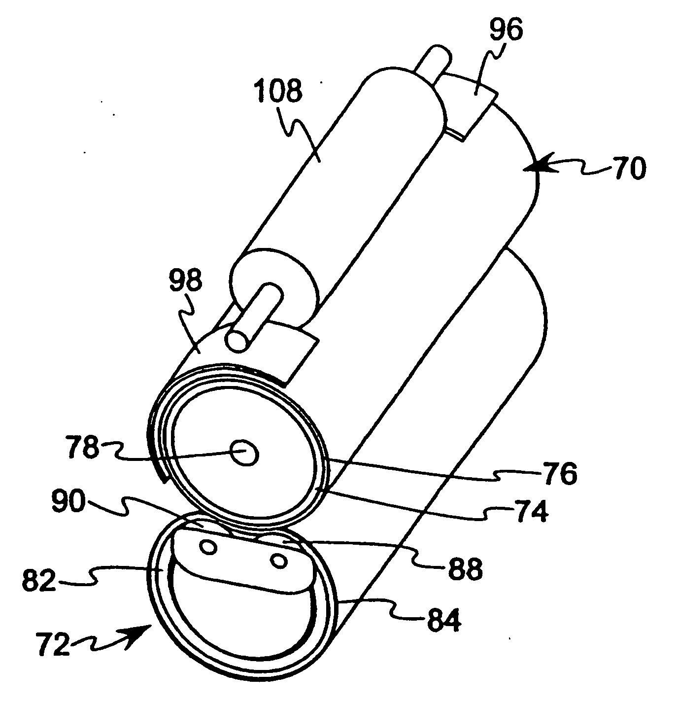 Fuser having reduced axial temperature droop