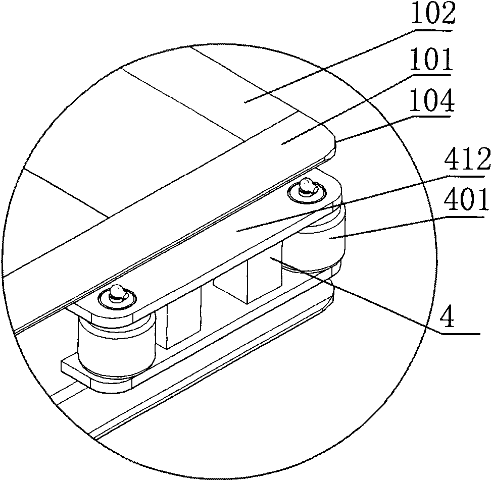 Built-in mobile pallet of container