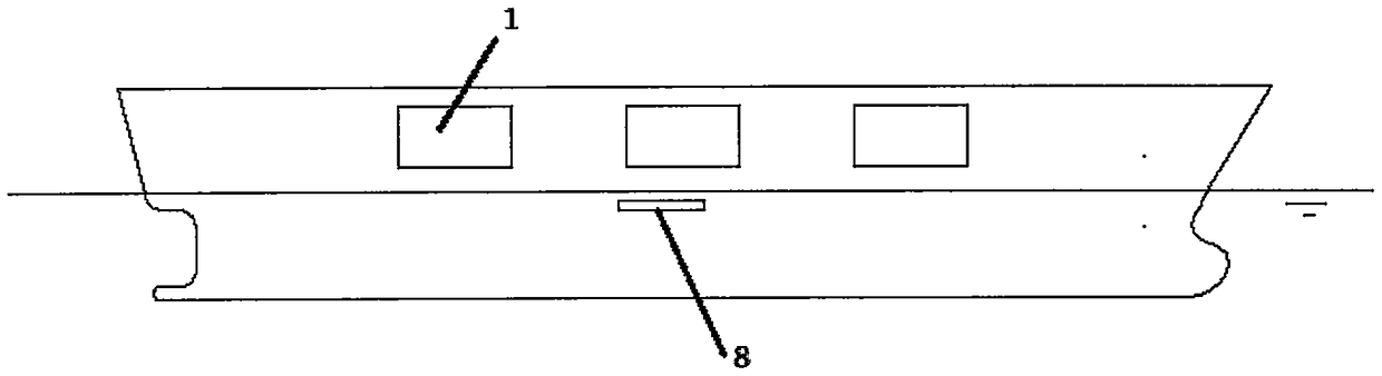 Anti-rolling water tank provided with gangway and anti-rolling method thereof