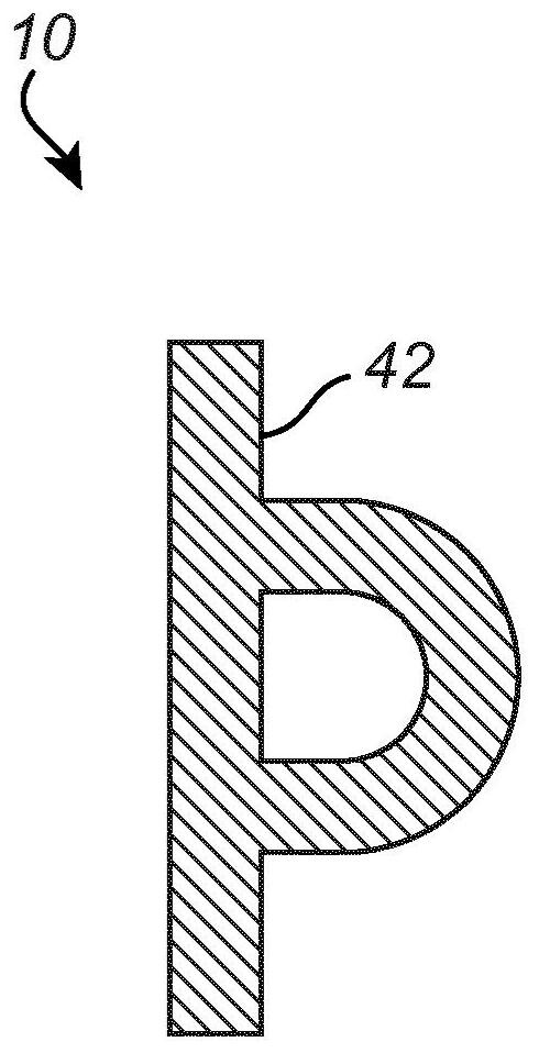 Sealing member and mantle comprising such member, gyratory crusher and method of installing