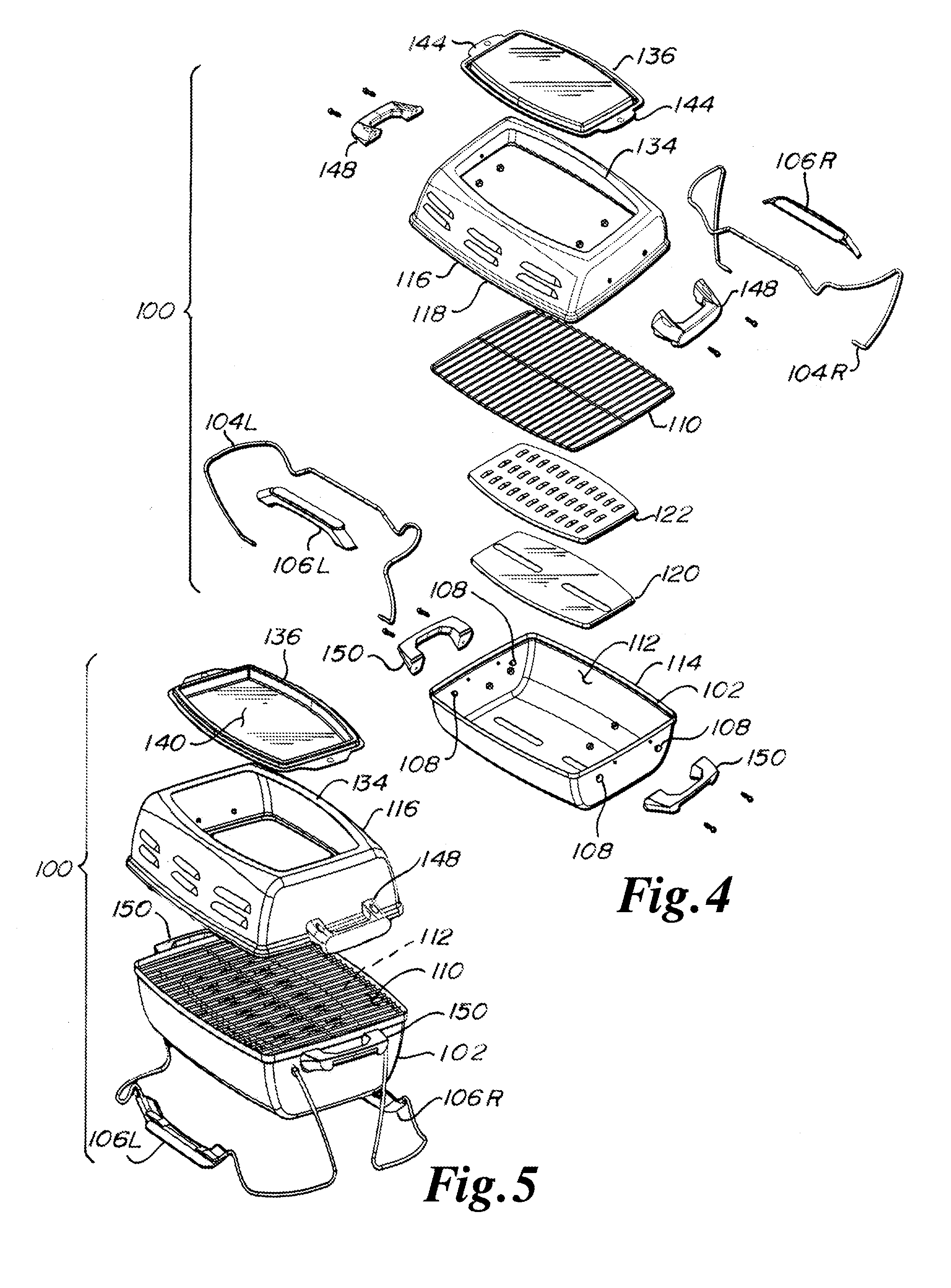 Outdoor grill with integrated griddle