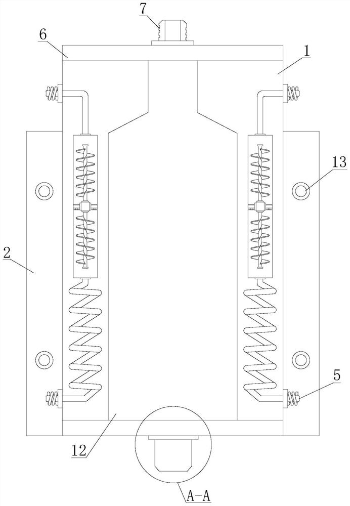 Rapid cooling mold of oil-filled glass bottle and implementation method thereof