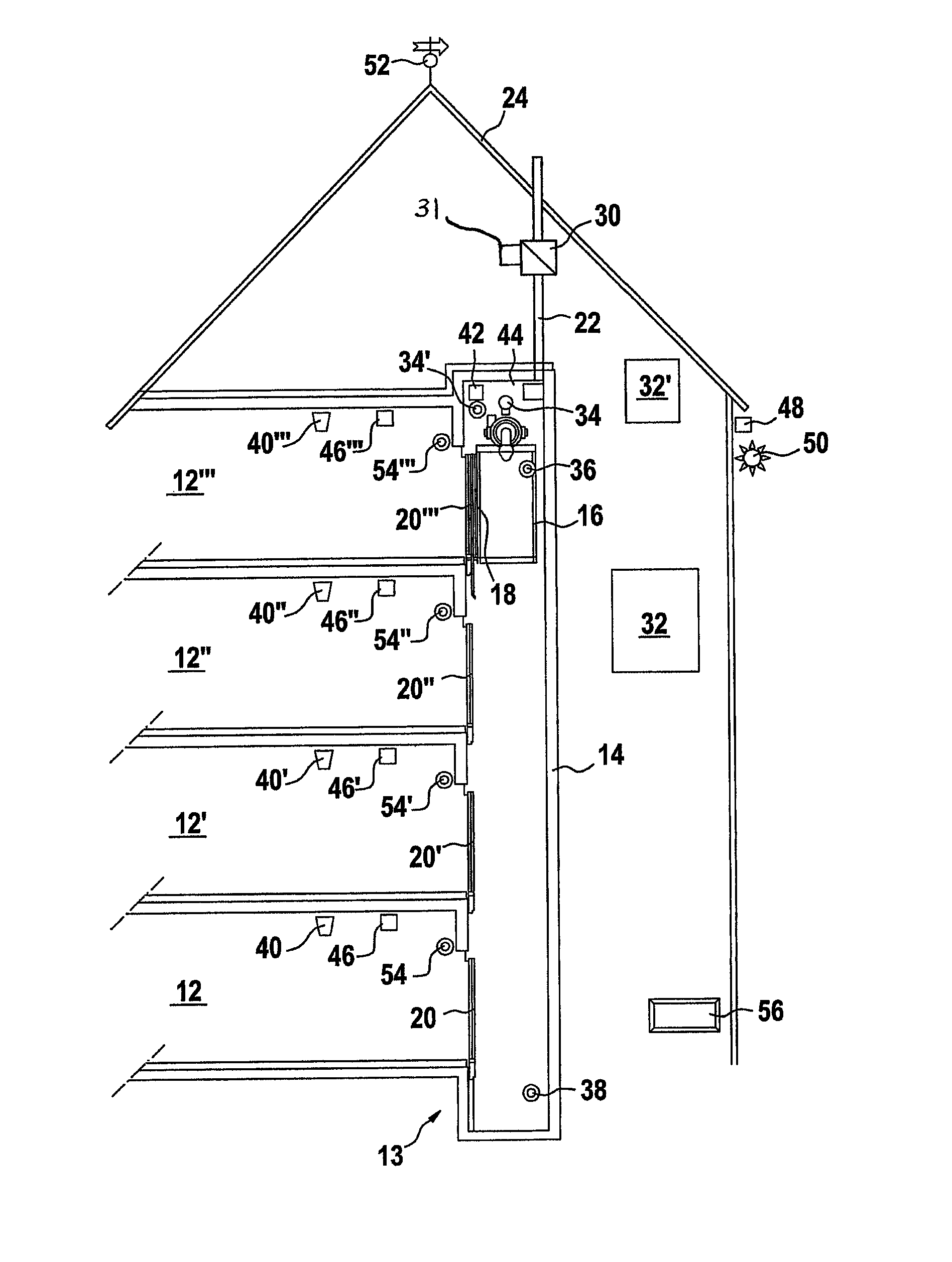 Method and system for managing thermal energy in a building with duct for lifting installations