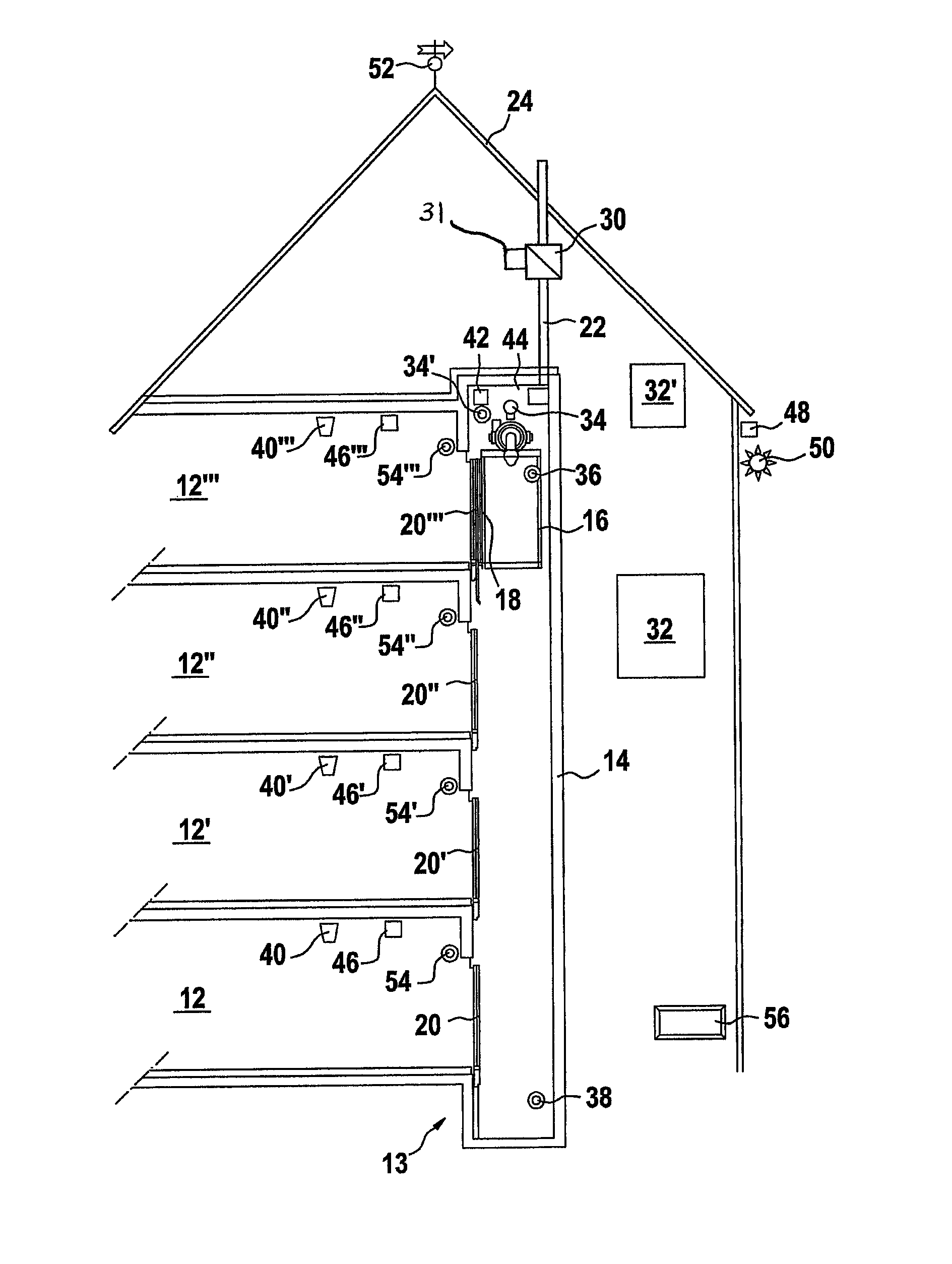 Method and system for managing thermal energy in a building with duct for lifting installations