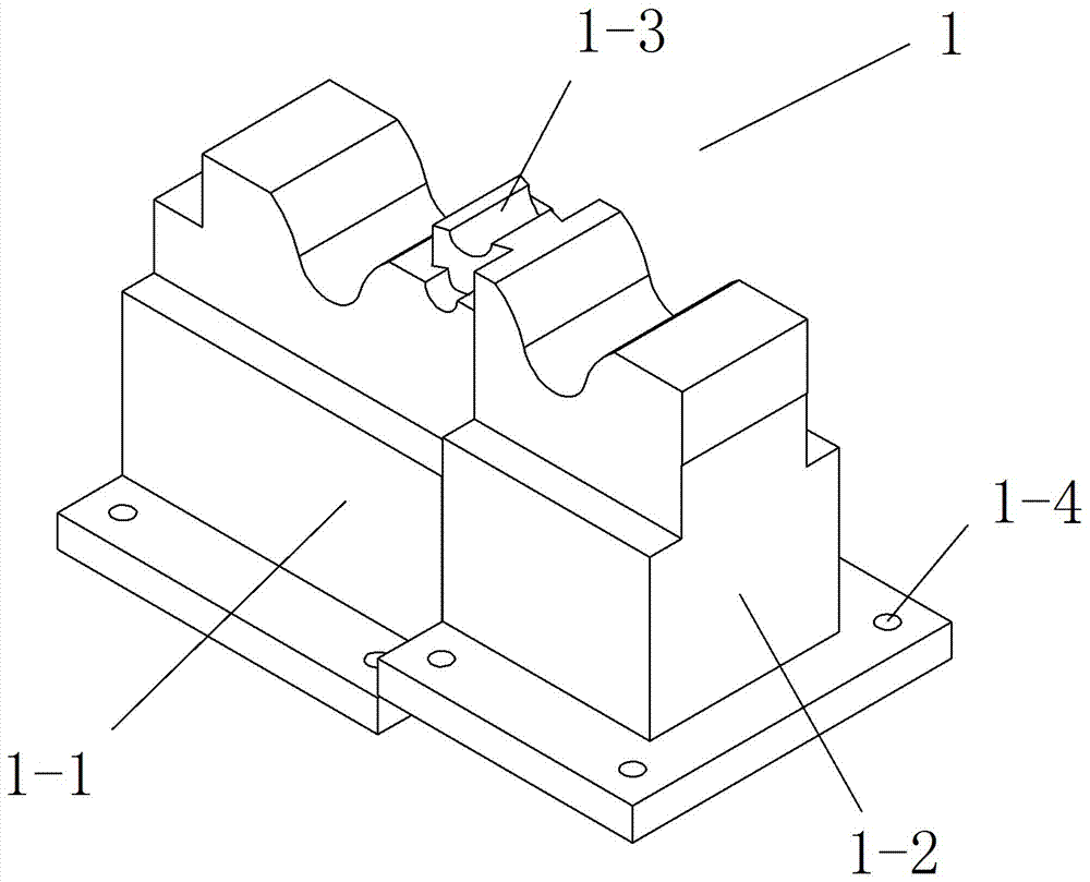 Welding mold, welding device and mold installation method for double-spout transfusion bag