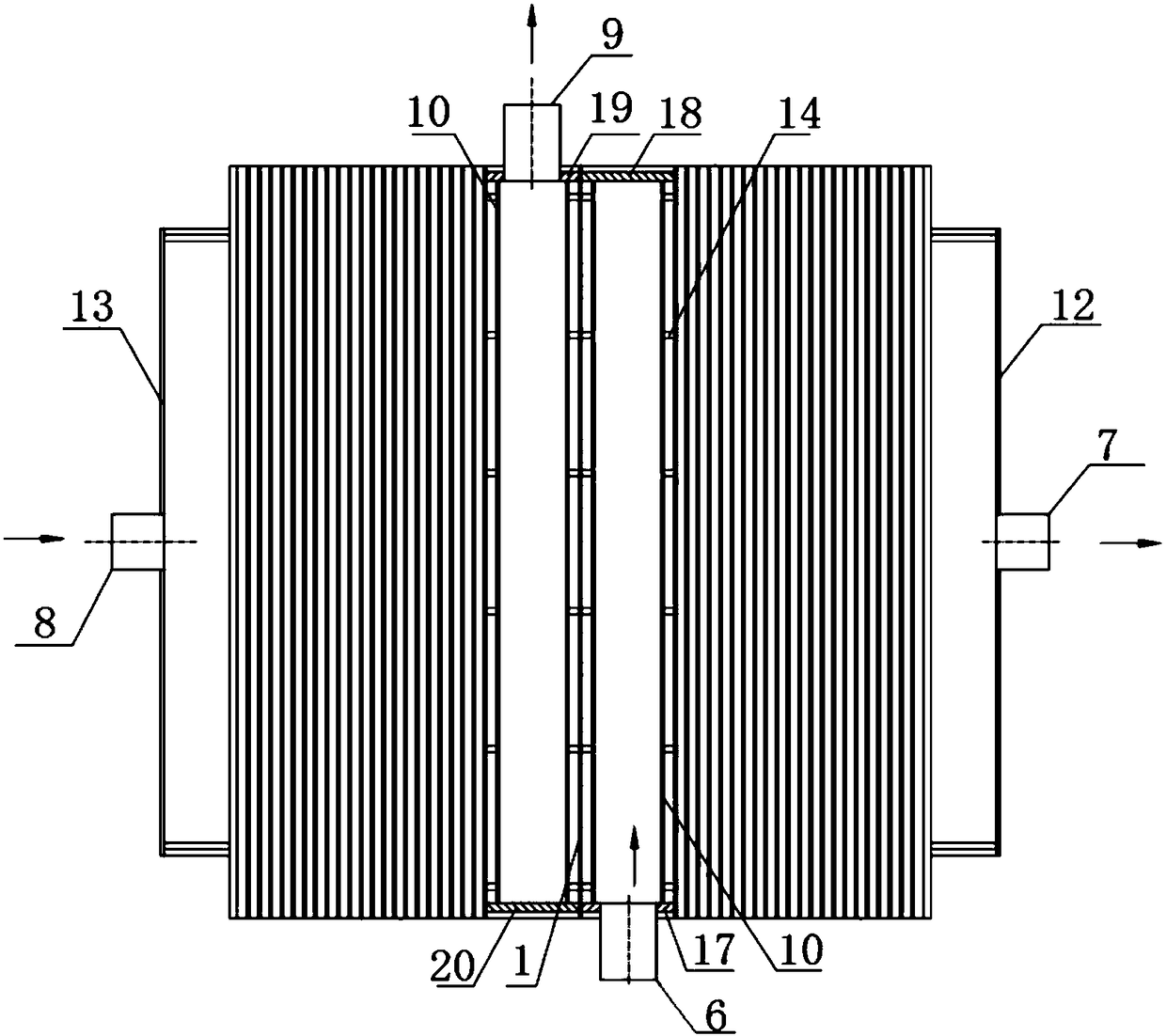 Spiral-plate-type heat exchanger with central heat-transfer strengthening effect