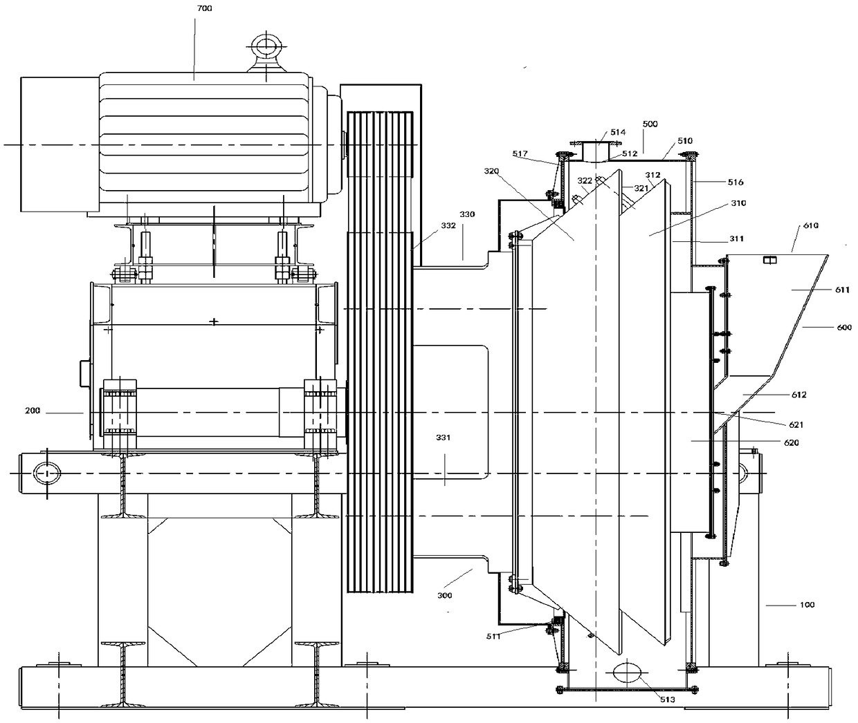 Discharging device for planetary ball grinding mill and discharging control method