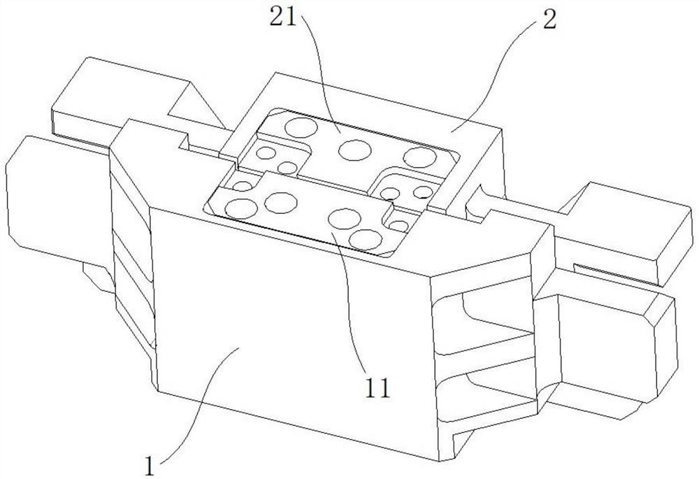 Flexible hinge assembly for micro rotation of workpiece table