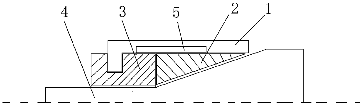 A Clamping Device for Thin-walled Cylindrical Parts