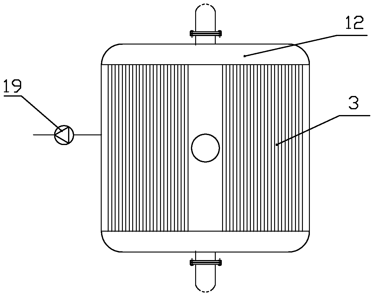 Straight-through-type phase-change heat-exchanging device