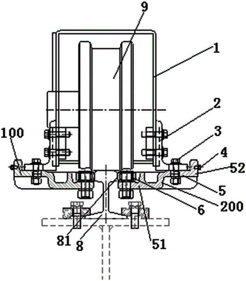 Small-tonnage crane, traveling beam thereof and horizontal wheel device for traveling beam