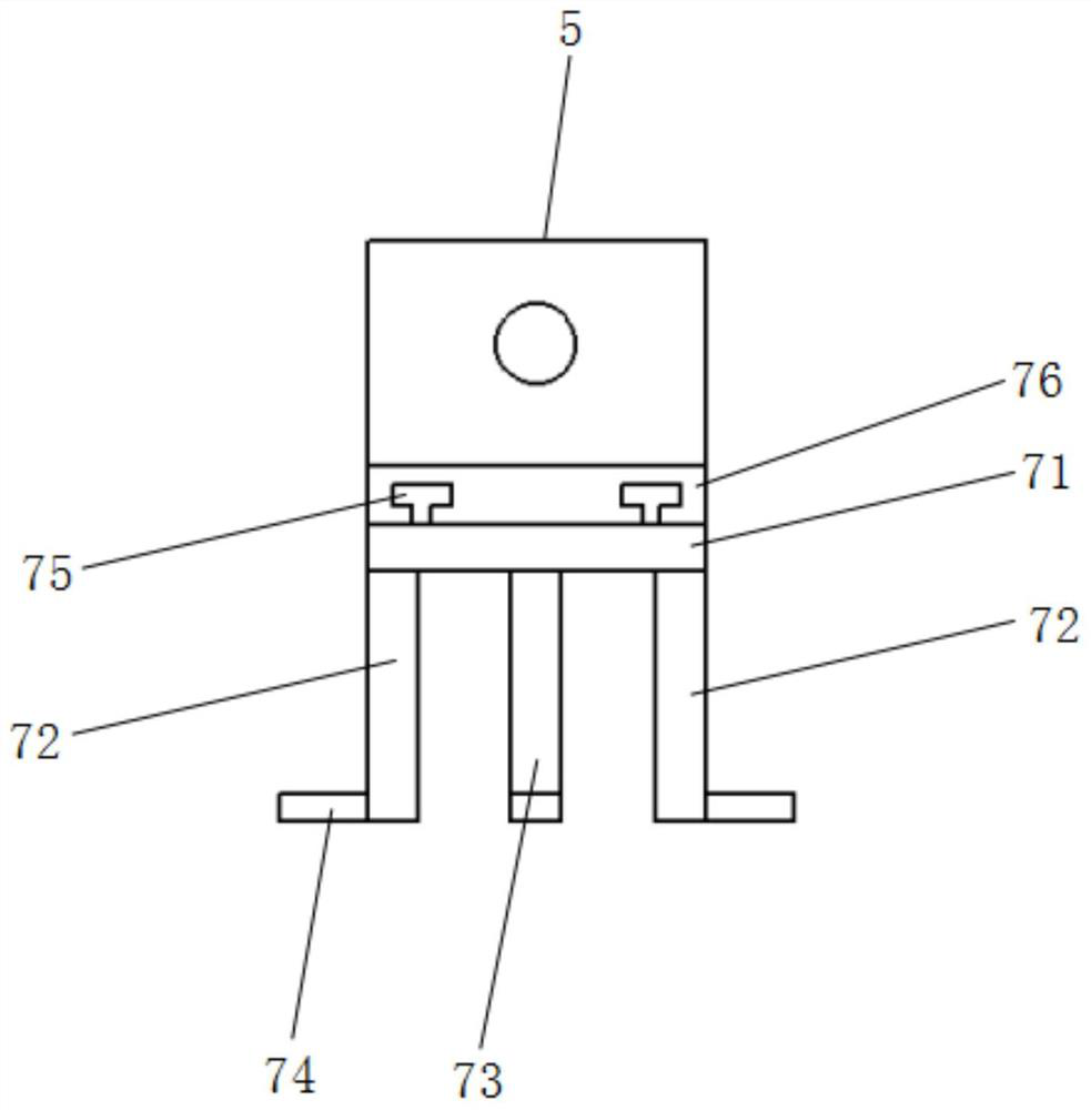 Device and method for measuring splashing height of engine oil in oil pan during collision impact simulation