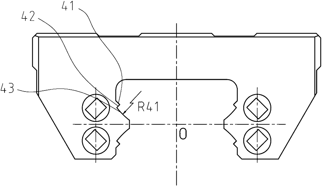 A heavy-duty rolling linear guide pair capable of homogenizing errors