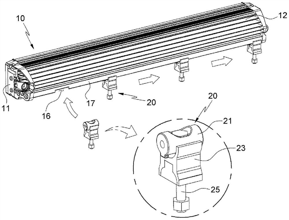 Fastening structure of lamp body and bracket