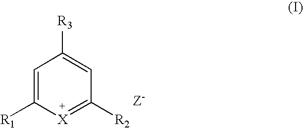 Organic light-emitting device having pyrylium salt as charge transport material