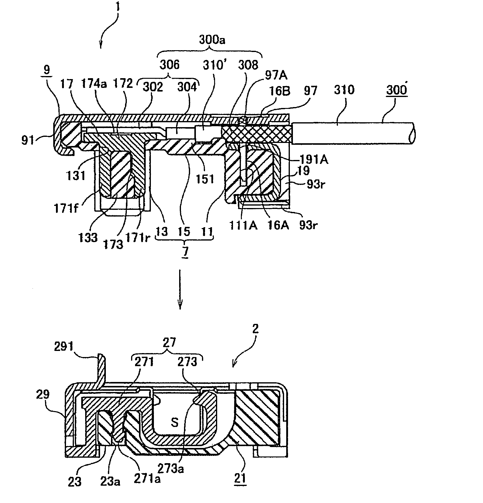 Fine-pitch anti-wicking terminals and connectors using same