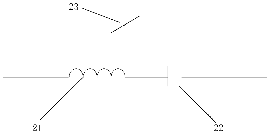 A charged ice-melting topological system based on resonant circuit and its ice-melting method