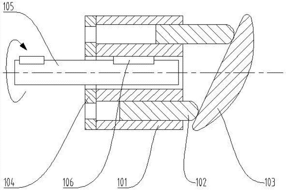 Bidirectional displacement hydraulic motor with speed limiting device