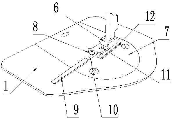 Sewing machine head used for processing shirt sleeve caps