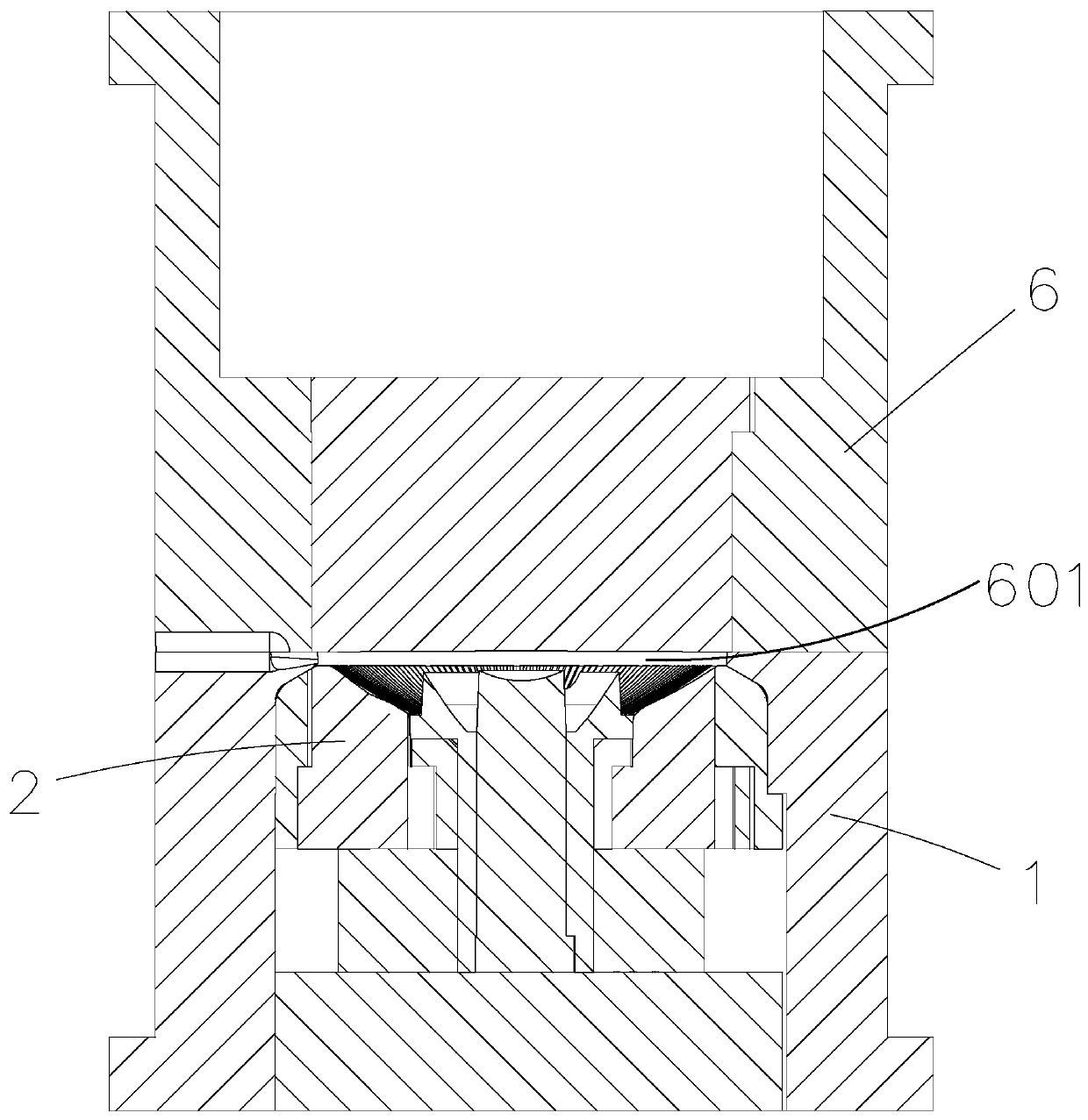 Processing technology of lens with saw teeth