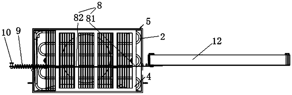 Refrigerator condenser automatic cleaning device